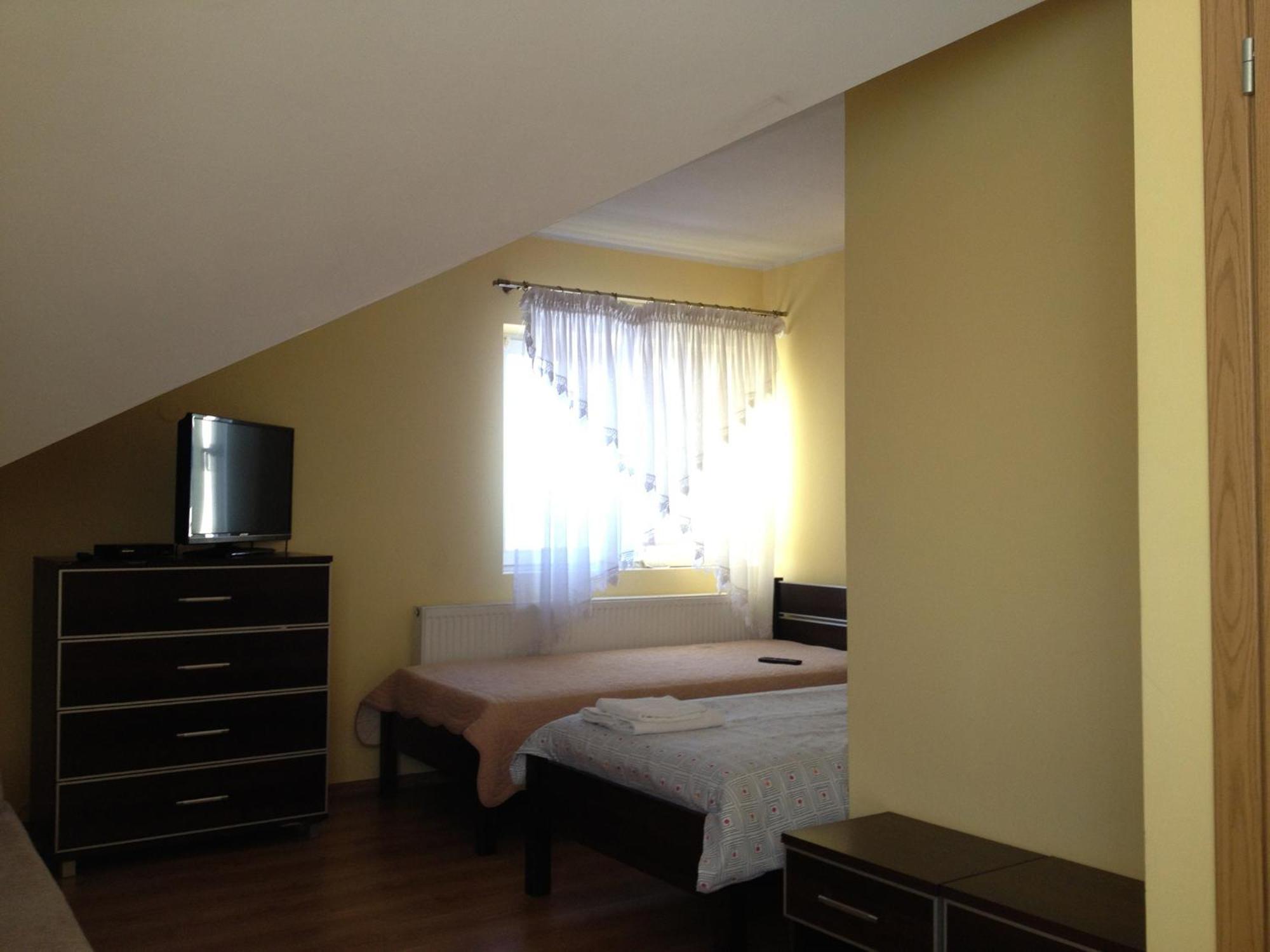 Laura Bed and Breakfast Bełchatów Værelse billede