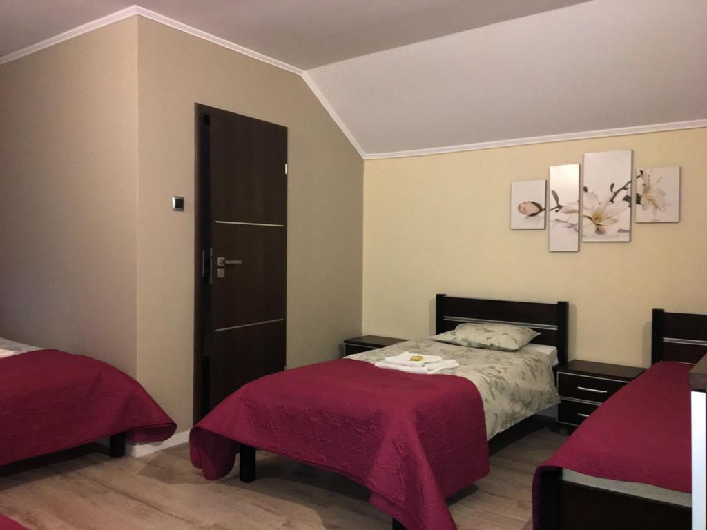 Laura Bed and Breakfast Bełchatów Eksteriør billede