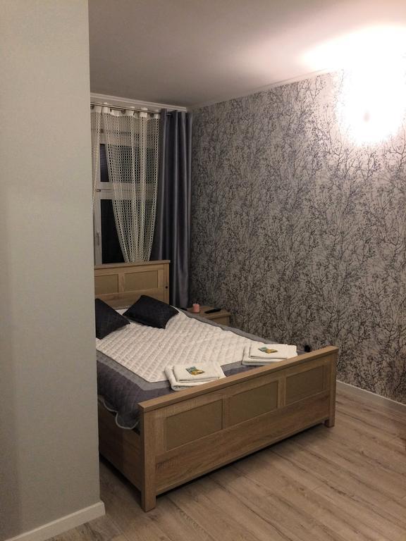 Laura Bed and Breakfast Bełchatów Eksteriør billede