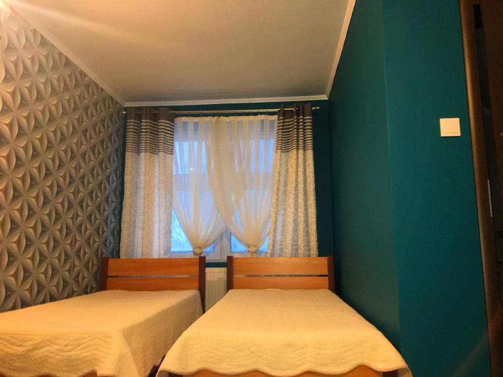 Laura Bed and Breakfast Bełchatów Eksteriør billede