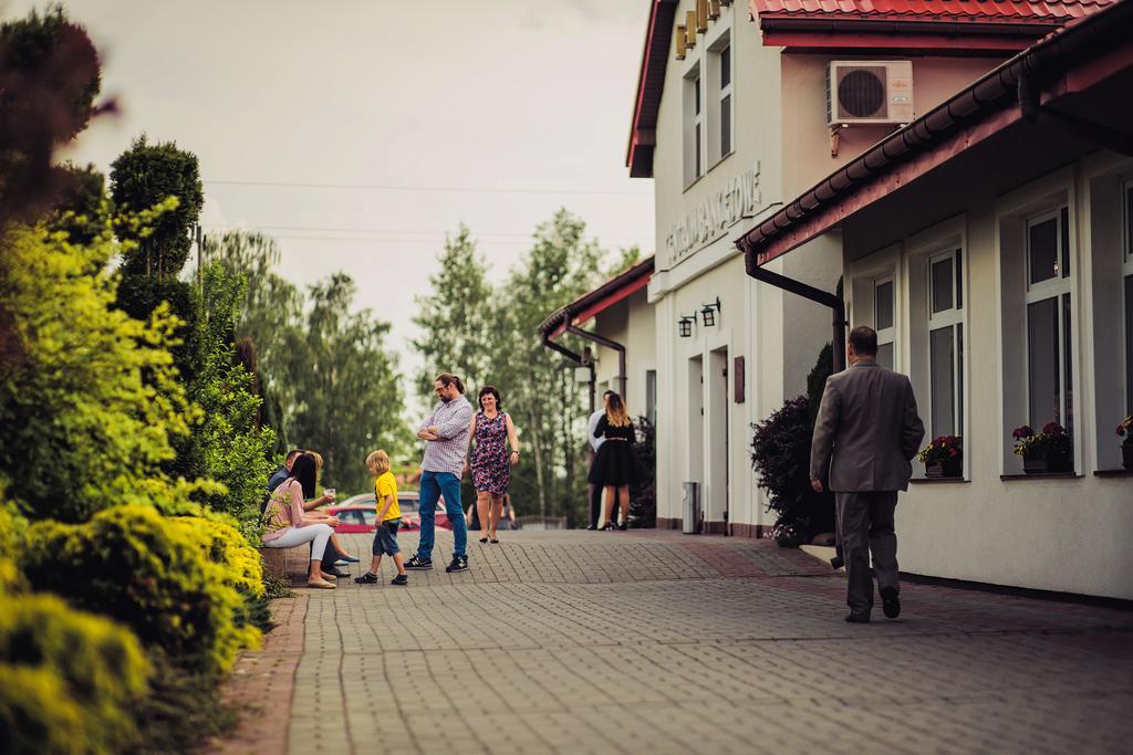 Laura Bed and Breakfast Bełchatów Eksteriør billede